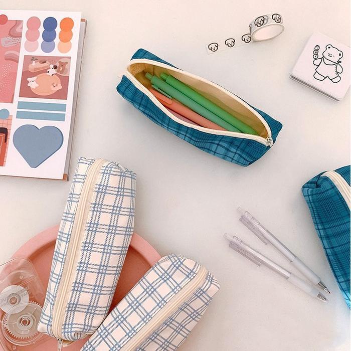 [MILOLI] Tempat Pensil Kotak-Kotak Plaid Pencil Case Korean Style - F0056