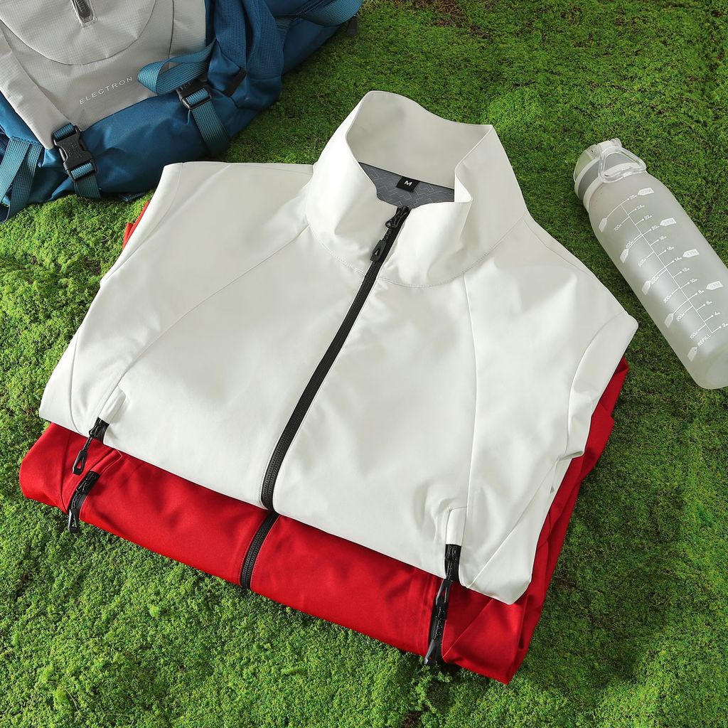Outdoor hiking travel couple windbreaker waterproof Wear-resistant stain-resistant Stand-up collar