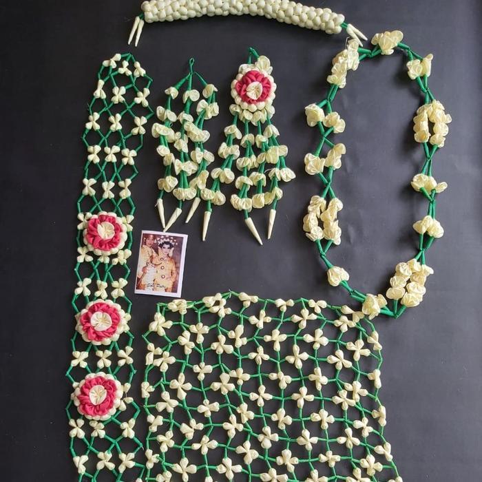 Melati Solo / Melati Palsu