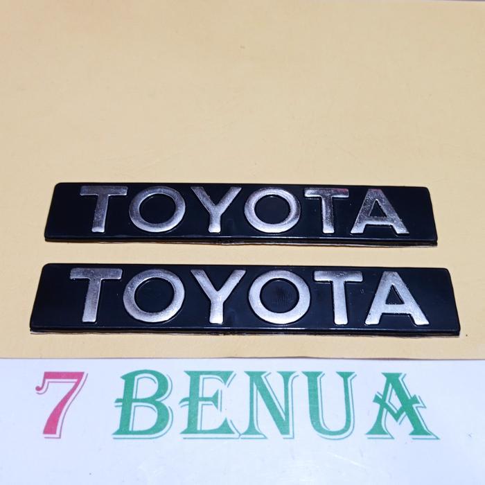EMBLEM TOYOTA BAGASI BELAKANG COROLLA GL TAHUN 1984 UP