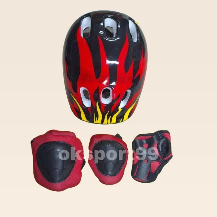 Helm Skuter & Sepatu Roda Anak Warna Pink Biru Merah Ungu Dilengkapi Deker Pelindung Lutut Siku