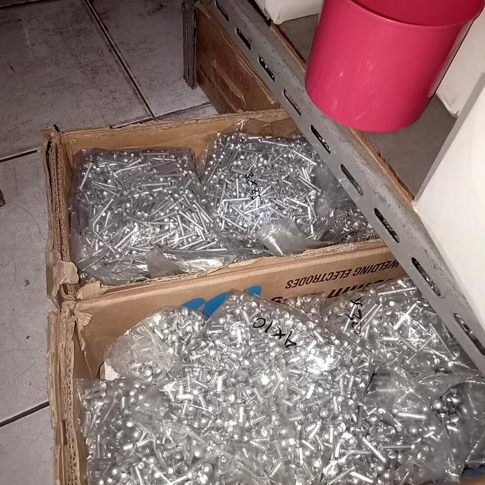 * Paku Keling Alumunium M6 x 12mm-Paku Keling 6mm panjang 12mm per 25pcs