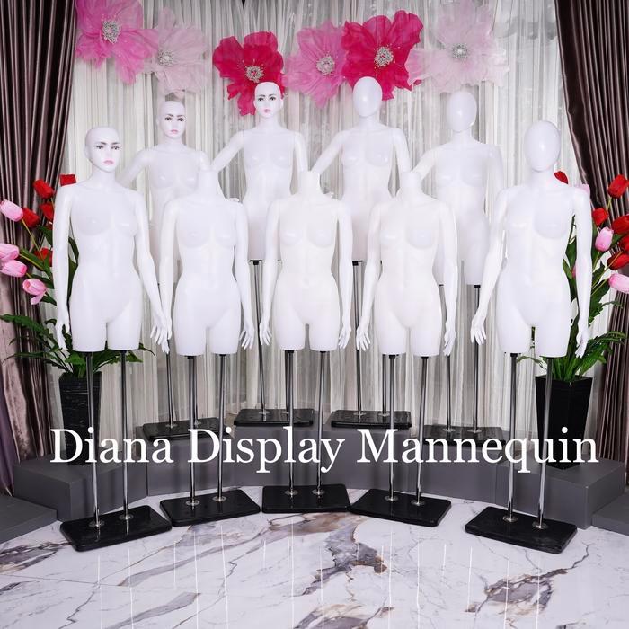 Manekin Bodyfit Wanita Plastik Dengan Tiang Penyangga - Patung Baju Wanita Atasan Dan Celana - Dress