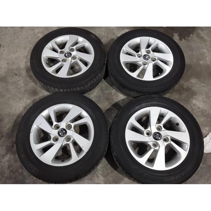 velg mobil bekas std AVANZA VELOZ ring 15 pcd 4x114 + ban 185 65