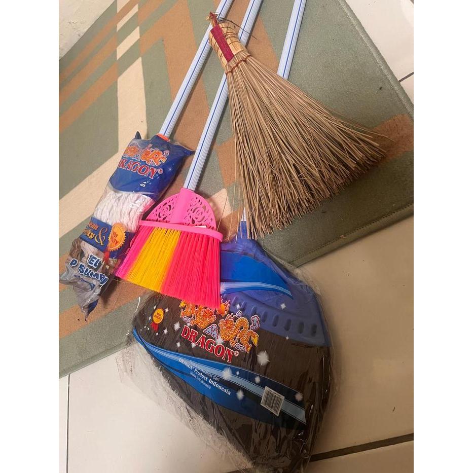 Alat Kebersihan Beli 3 Gratis Sapu Karpet ( Sapu Lantai Sapu Ijuk Pel Lantai )