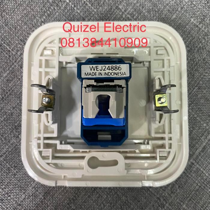 OUTLET DATA CAT6 PANASONIC