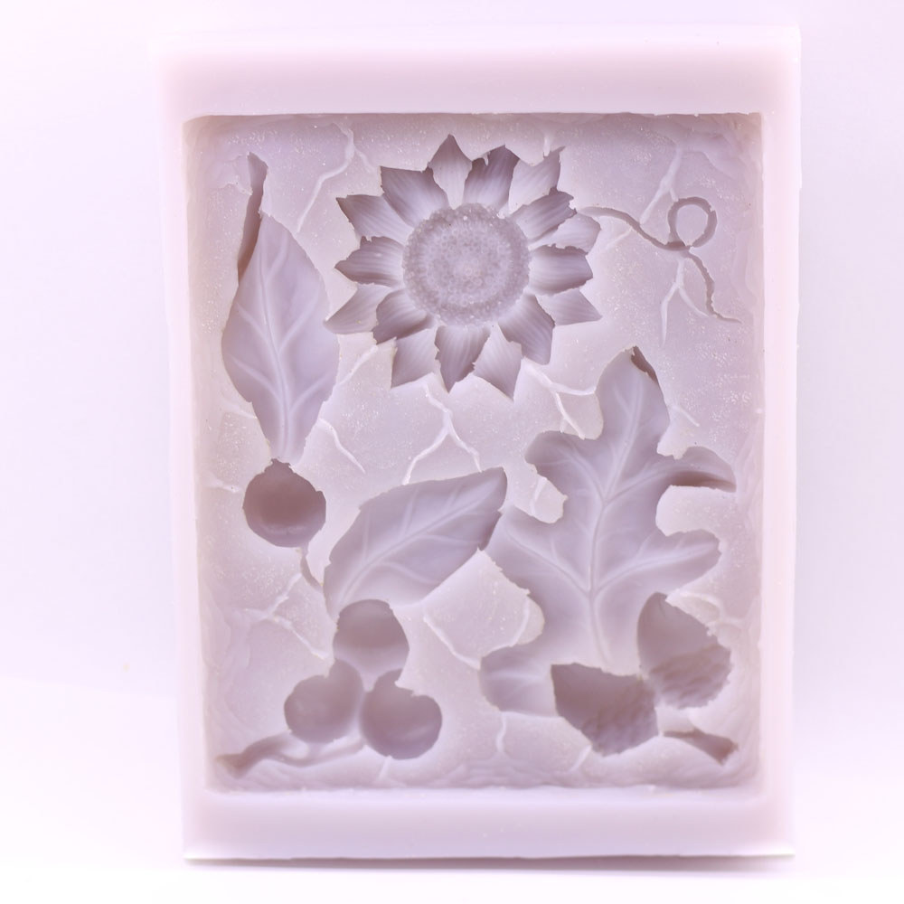 Autumn Harvest Silicone Mold - Fruit Leaves Sunflower Acorn Fondant Candy Chocolates Cake Decorating