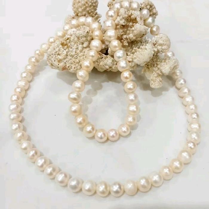 terlaris, best seller Kalung LIONTIN MUTIARA AIR LAUT GRADE A DAPAT SERTIFIKAT 100% ori
