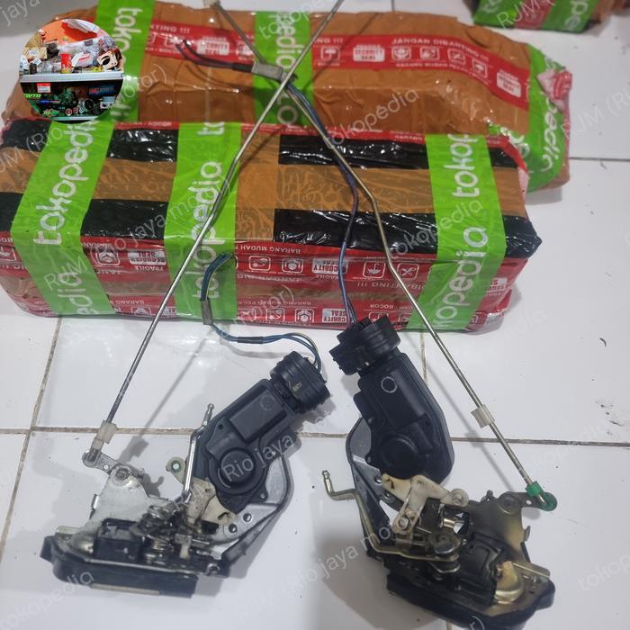 DOOR LOOK SENTRAL LOCK TENGAH KIJANG KAPSUL 7K DIESEL KANAN