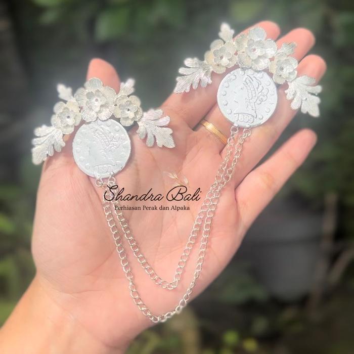 ~~~~~] Shandra Bali - Bros Kancing Peniti Model Koin Elizabeth / Elisabet Jinar Bunga Alpaka Bali