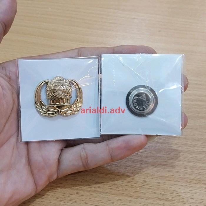 pin korpri kuningan pin korpri asn