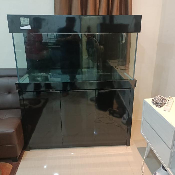 Aquarium Laut 120*50*50 Filter Belakang