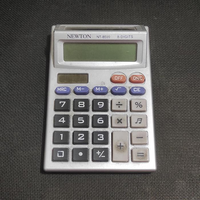 Kalkulator Meja Sedang Newton NT 599 RUSAK