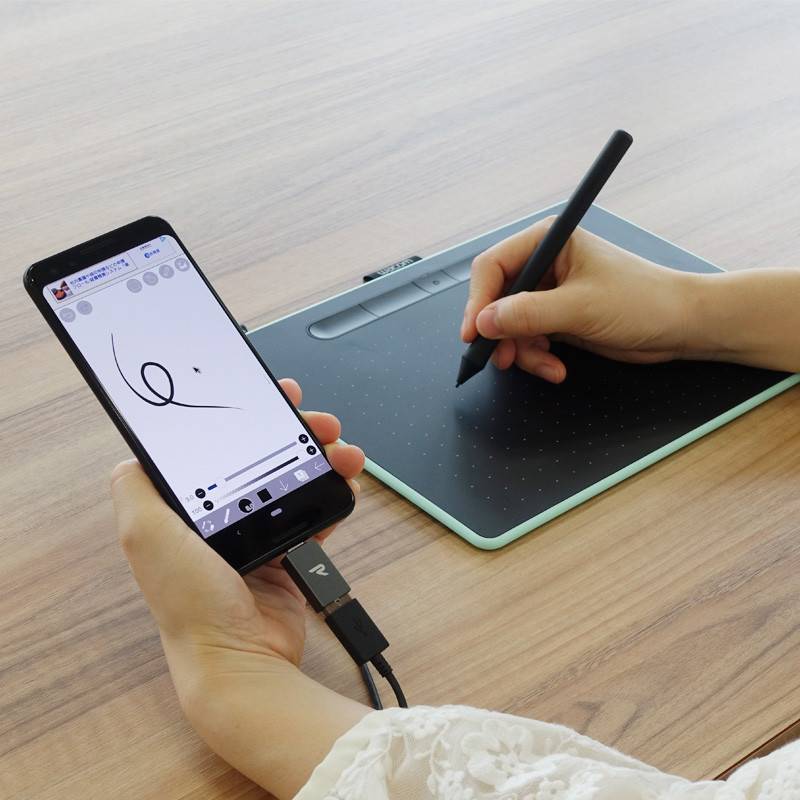 Wacom Intuos Small CTL-4100WL Bluetooth Graphics Drawing Tablet Compatible with Mac, PC, Chromebook