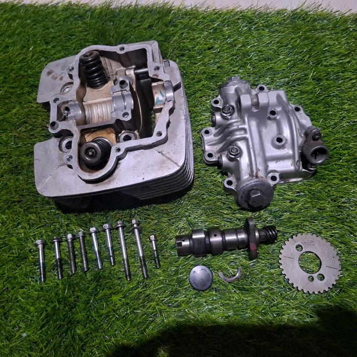 Kop Deksel Head Suzuki Thunder 125 Original