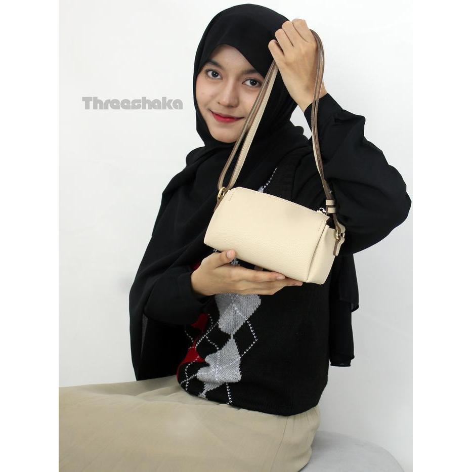Aerostreet.Shoes - Threeshaka Tas Selempang Wanita Mini Geby Sling Bag Simple Elegan Kekinian
