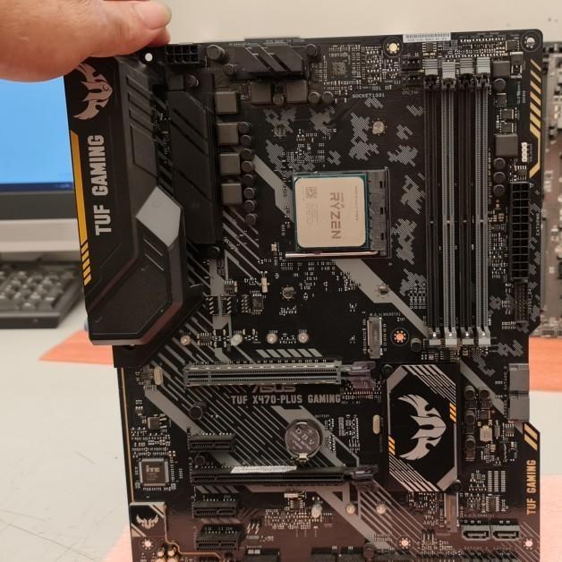MOBO ASUS TUF X470-PLUS GAMING Socket AM4 TANPA BACKPANEL - CIS99