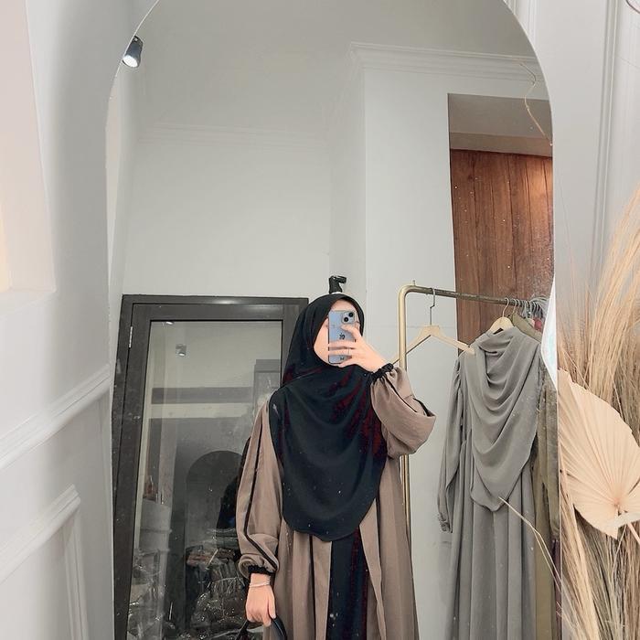 Dfm - Halwa Abaya Cardigan Set SyarI Pasmina Oval Abaya Wanita Bahan Crinkle Airflow Terjamin