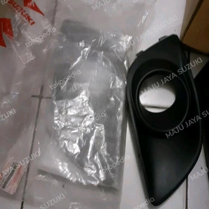 COVER FOGLAMP ALL NEW SWIFT 2013 GX ORIGINAL