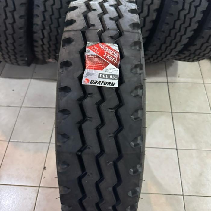 Ban truk 1000 R20 Duraturn Y601 Radial Kawat 1000R20 Duraturn Y 601 Ban truck Fuso Tronton 10.00 R20