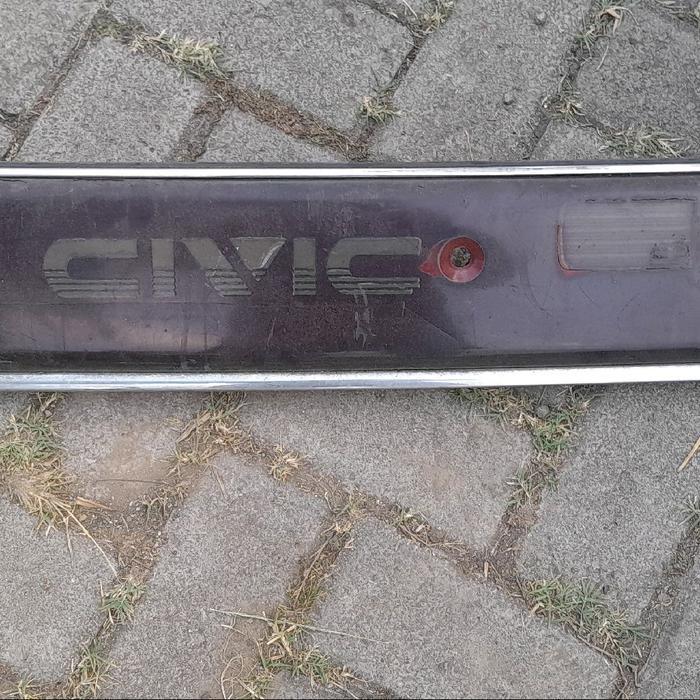 Garnis bagasi honda grand civic