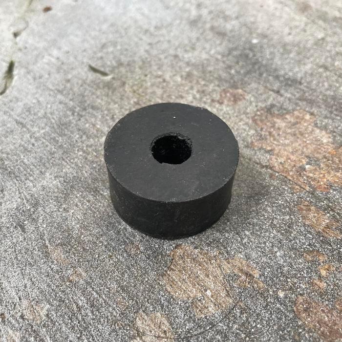 Karet Shock Breaker Shockbreaker Depan Toyota Corona RT81 RT100 RT104 RT116 Hiace Bensin RH11 Diesel