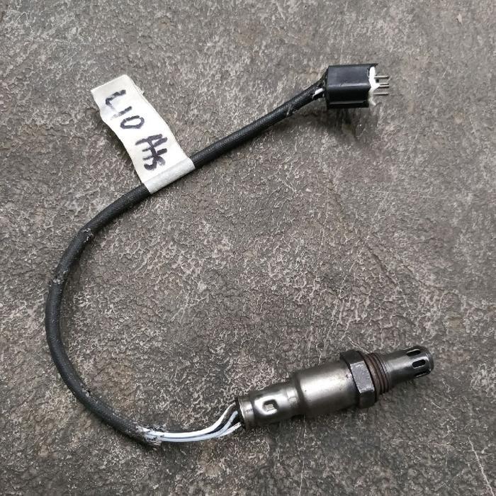 Sensor oksigen o2 knalpot Nissan Livina L10 1.8 bagian atas ori NTK copotan