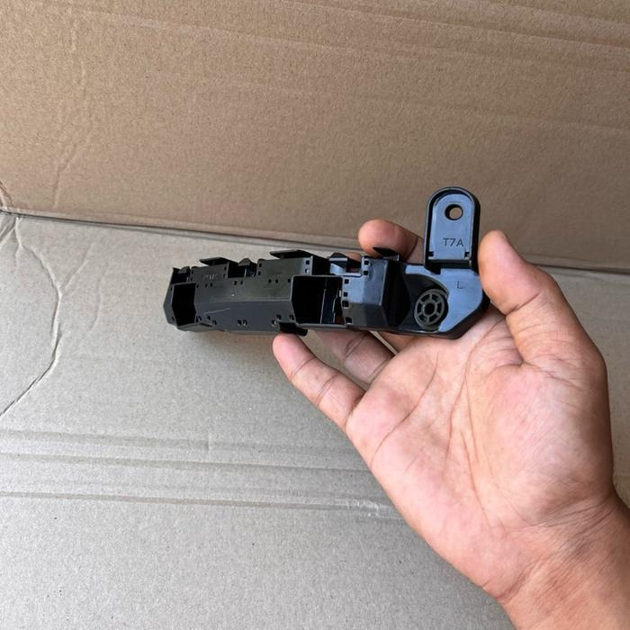 New Breket Bemper Depan Mobil Hrv 20152021 Terlaris