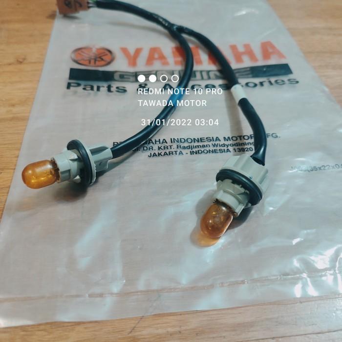 Soket Fitting Lampu Sen Sein Belakang All New Nmax 155 Termurah