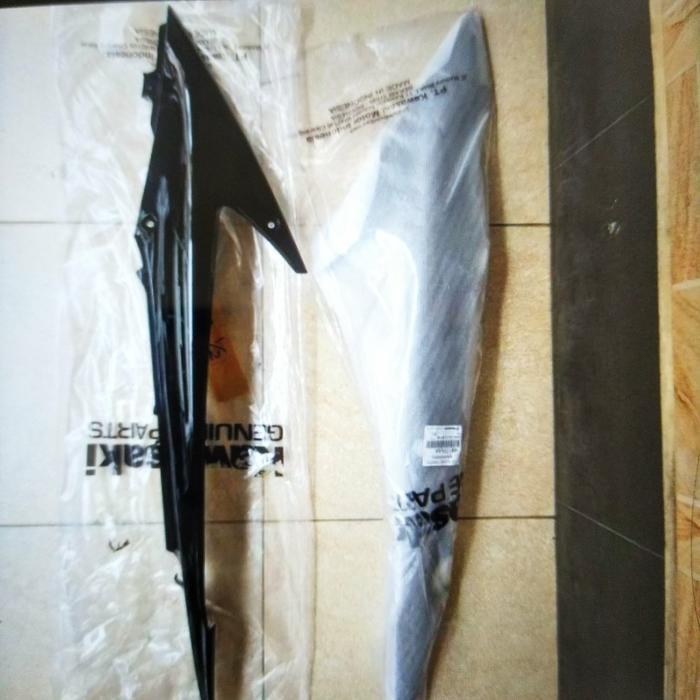 Cover Body Belakang Kawasaki Athlete Original Kawasaki