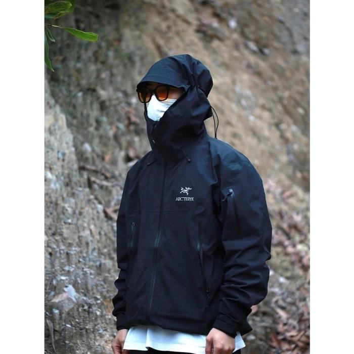 Limited Arcteryx Beta LT Outdoor Jacket Water Repellant Anti Air, Beige / Pink / White / Light Blue