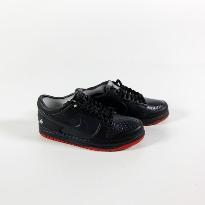 Ready SB DUNK LOW BLACK PIGEON 3D SNEAKERS KEYCHAIN MINIATUR