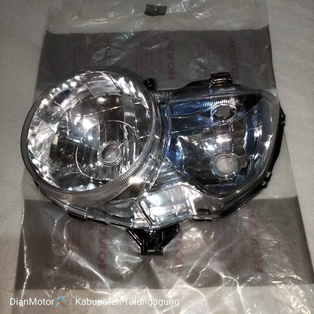 AHM 33110KCJ651 REFLEKTOR TIGER REVO KCJ651 ORIGINAL