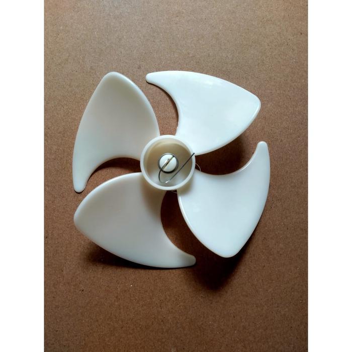 DAUN KIPAS FAN MOTOR KULKAS AQUA 2 PINTU AQR-D275 AQR D275 TERBARU