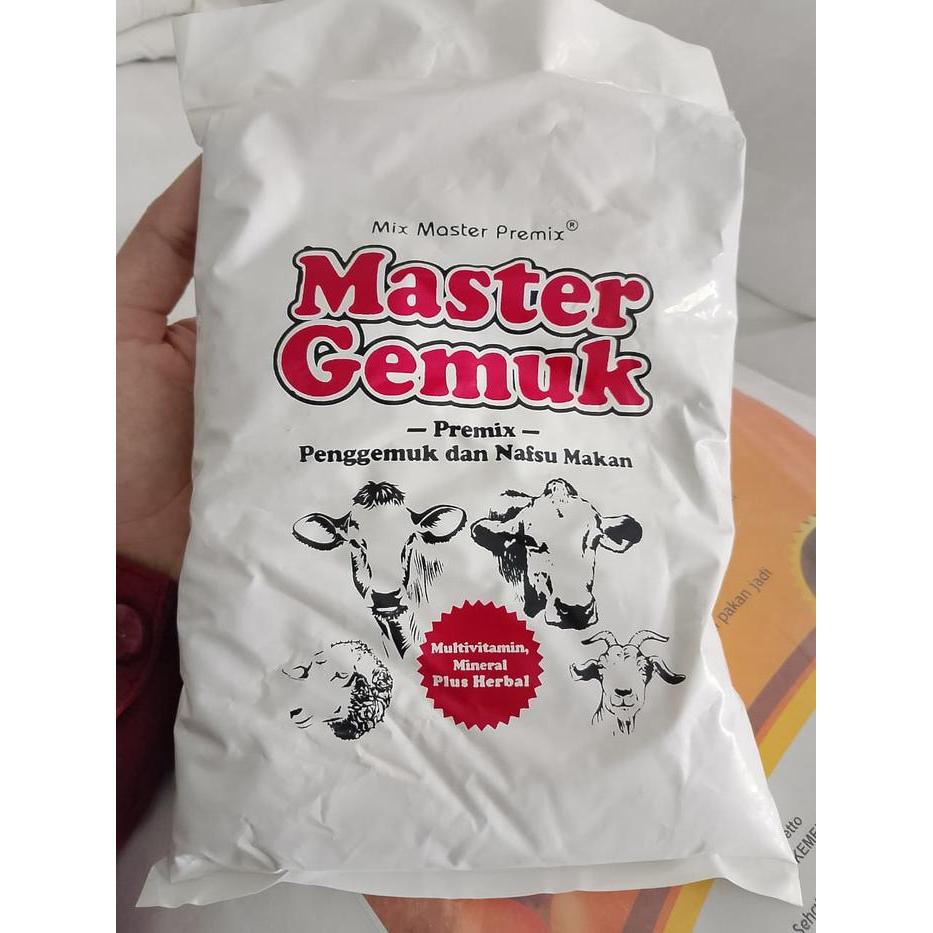Master Gemuk - Suplemen Pakan Untuk Penggemukan Sapi Kambing Domba