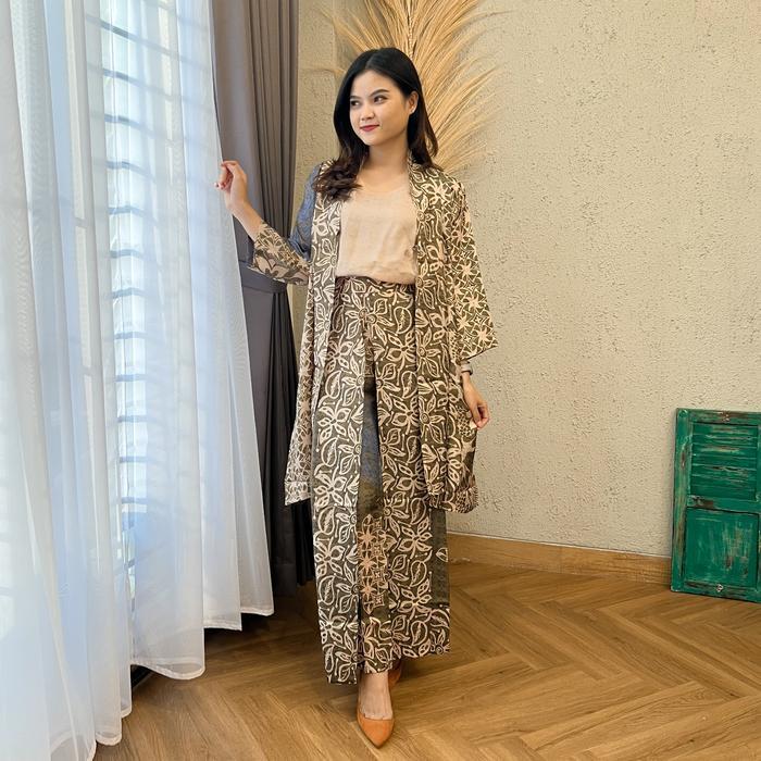 Lausboutique-Outer Set-Seri Alam-Setelan Batik Kondangan Celana Kancing