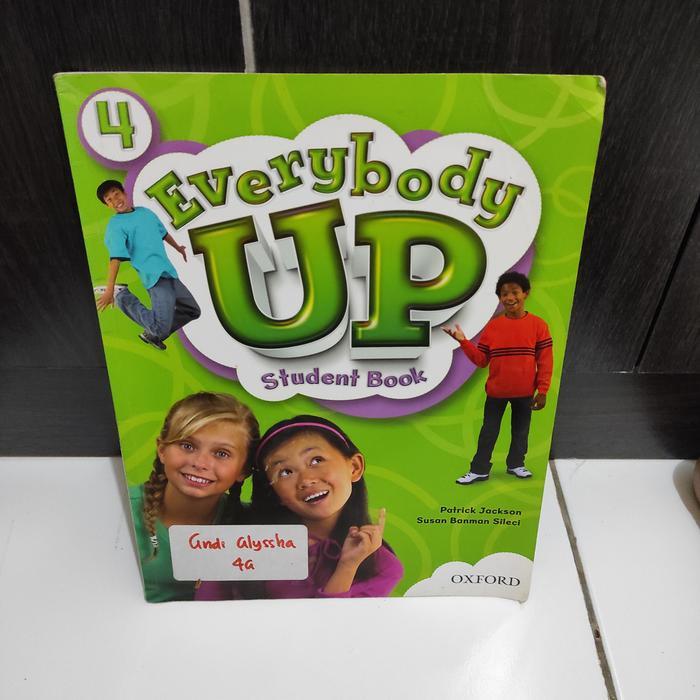 Hot Sale Everybody Up Student Book 4