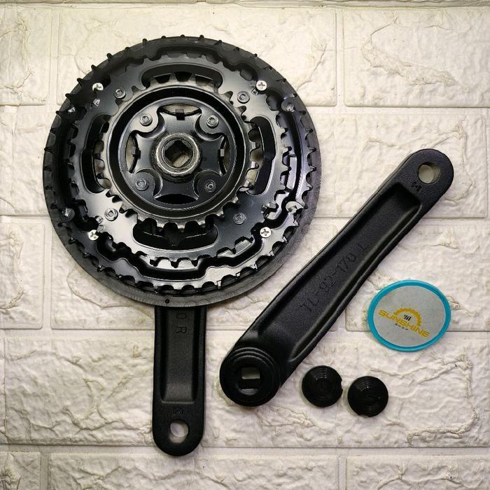 Crank 3 Speed CW49 Alloy 42T/34T/24T Gir Tengah Piringan Tumpuk Susun Sepeda MTB Federal As Tengah
