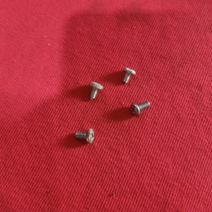 BAUT KAKI TV LED SHARP 32 INCH