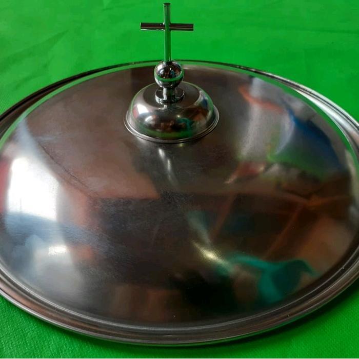 tutup nampan perjamuan kudus