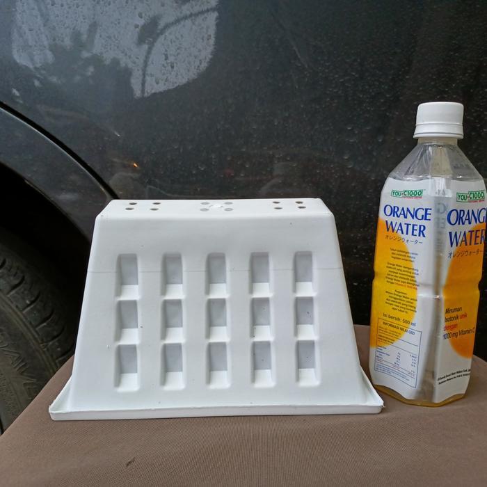 "New" pot tempel putih, pot tempel model argo, pot dinding model argo putih