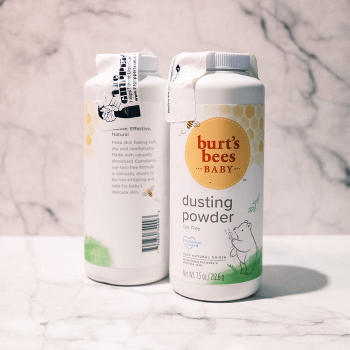 Burt'S Bees - Baby Dusting Powder Bedak Bayi