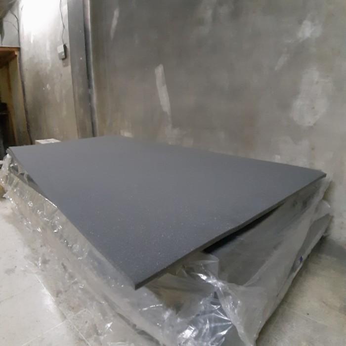 Busa Abu(Hitam) 2Cm Density 18