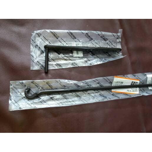 Kunci Ban Serep Kijang Asli / Kunci Ban Serep Innova Asli Partt