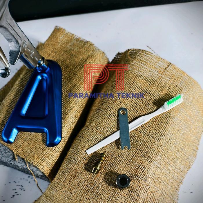 SPOT SAGOLA SPRAYGUN TABUNG ATAS R2 K2 NOZZLE RUNCING 0.6 MM KAPASITAS 200 CC TEKANAN 3.0-4.0 BAR