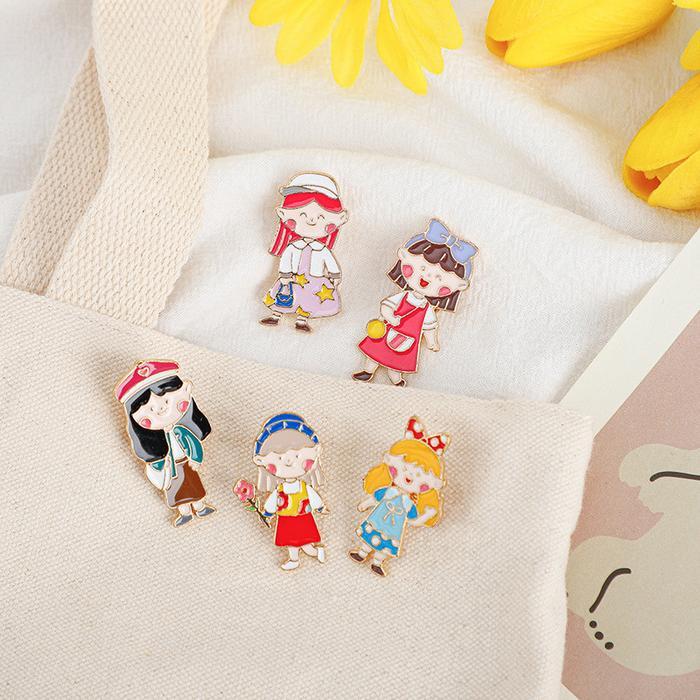 Brooch Bros Pin Couple Korea Jepang Lucu Karakter Motif Planet Aesthetic Hiasan Tas Kerudung Baju