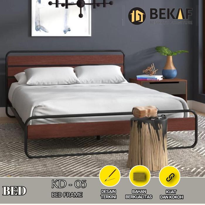 Platform Bed Frame - Tempat Tidur Industrial - Model Headboard Pipa - tanpa laci, 90x200 cm