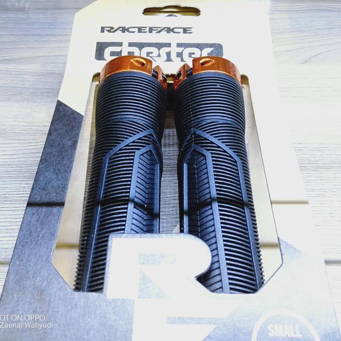 Grip Raceface Chester Black Orange