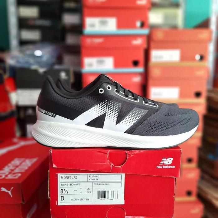 Sepatu Running Men Nb Drft Black White