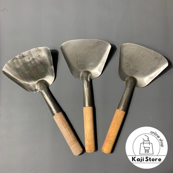 Spatula Nasi Goreng 31cm Berbahan Besi atau Baja / Sutil Pendek dari Plat Besi TEBAL / Alat Masak